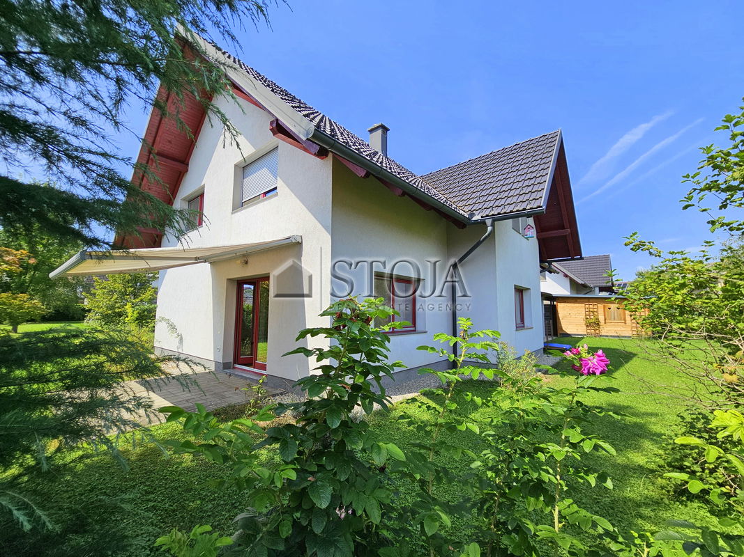 Location: Ljubljana City, Šiška, Tacen