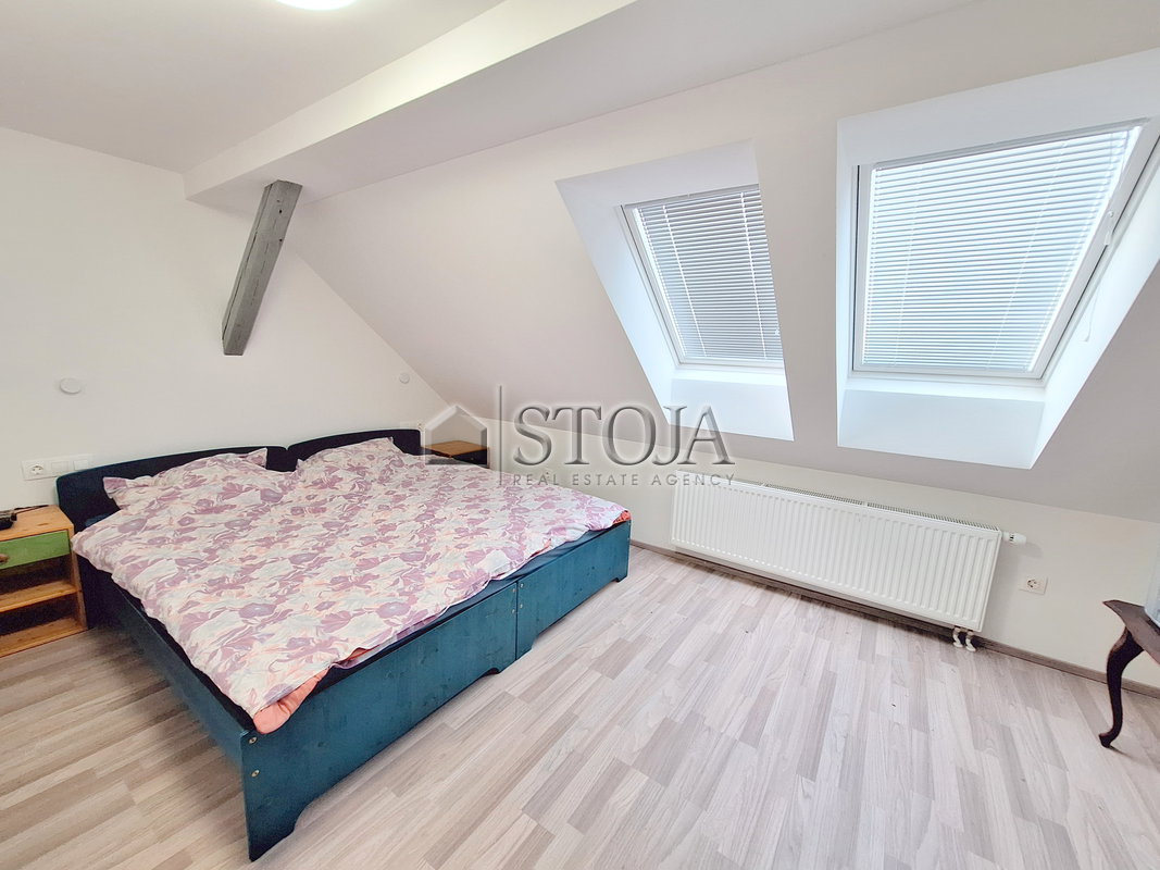 Location: Savinjska, Celje, Center