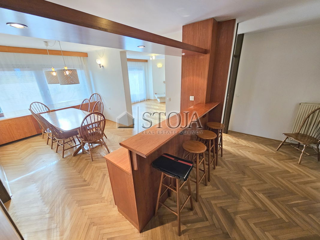 Location: Ljubljana City, Šiška, Tacen
