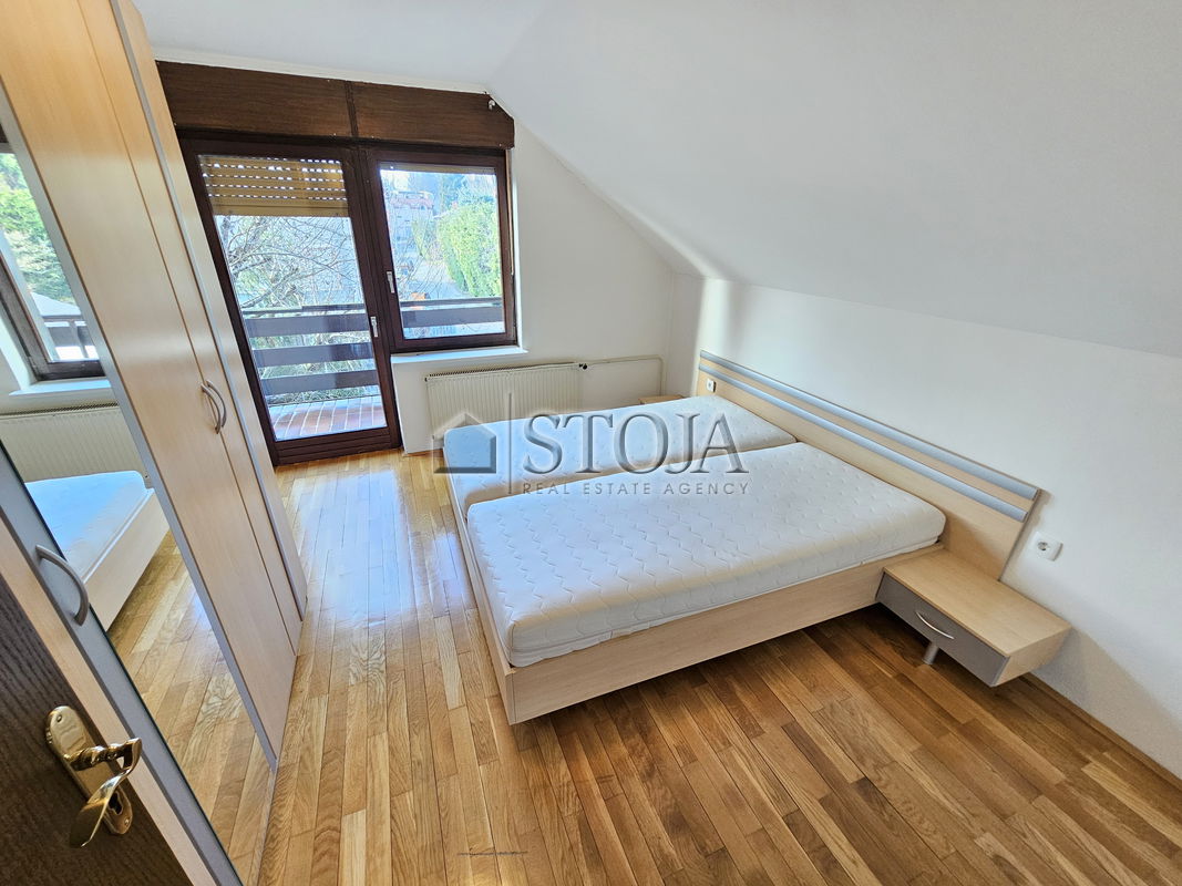 Location: Ljubljana City, Šiška, Tacen