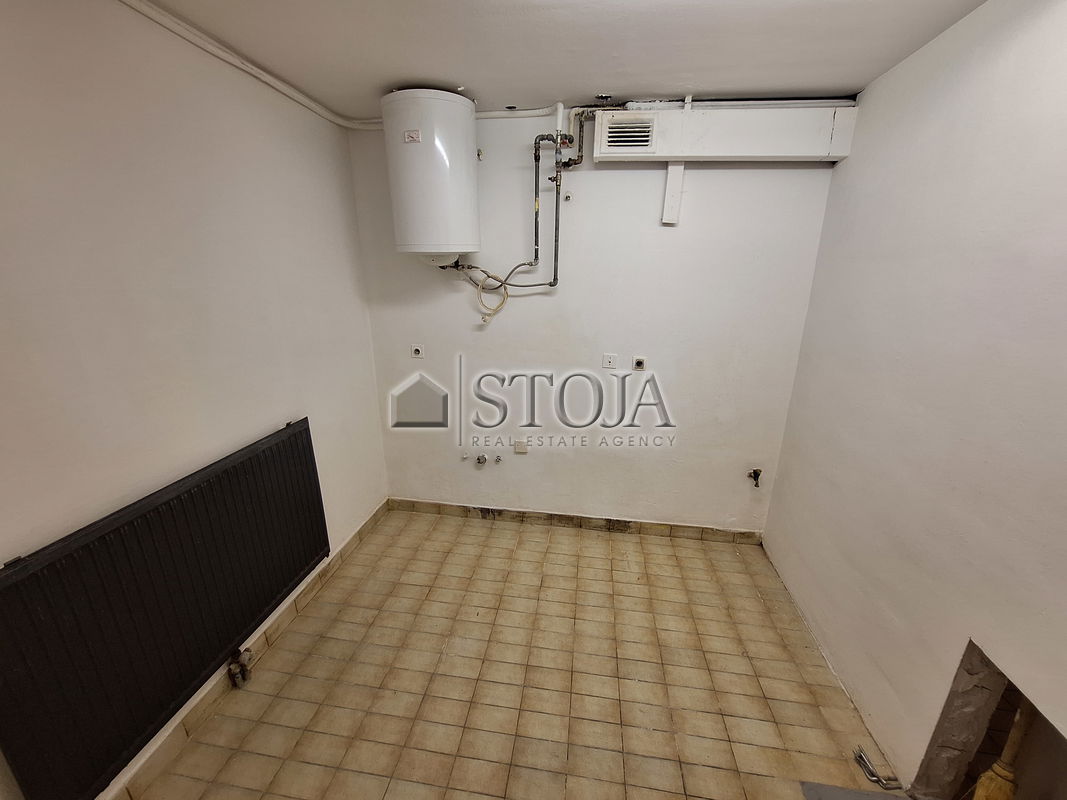 Lokacija: Ljubljana okolica, Domžale, Domžale