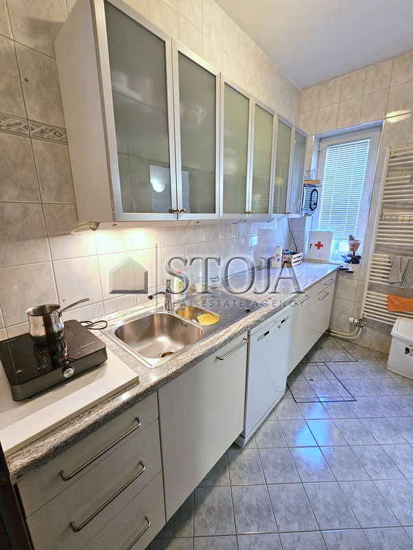 Location: Ljubljana City, Bežigrad, Šentjakob