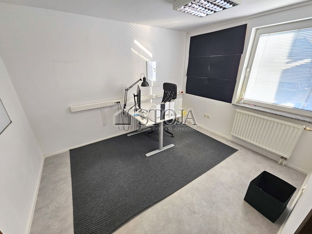 Lokacija: Ljubljana mesto, Bežigrad, Šentjakob