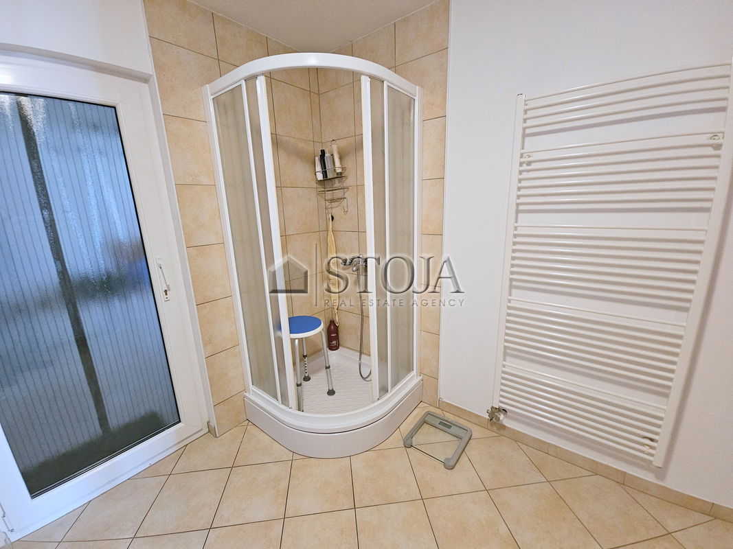 Location: Ljubljana City, Moste-Polje, Šmartno ob Savi