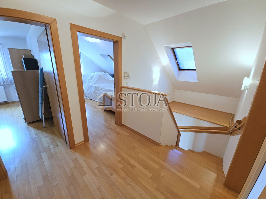 Location: Ljubljana City, Moste-Polje, Šmartno ob Savi