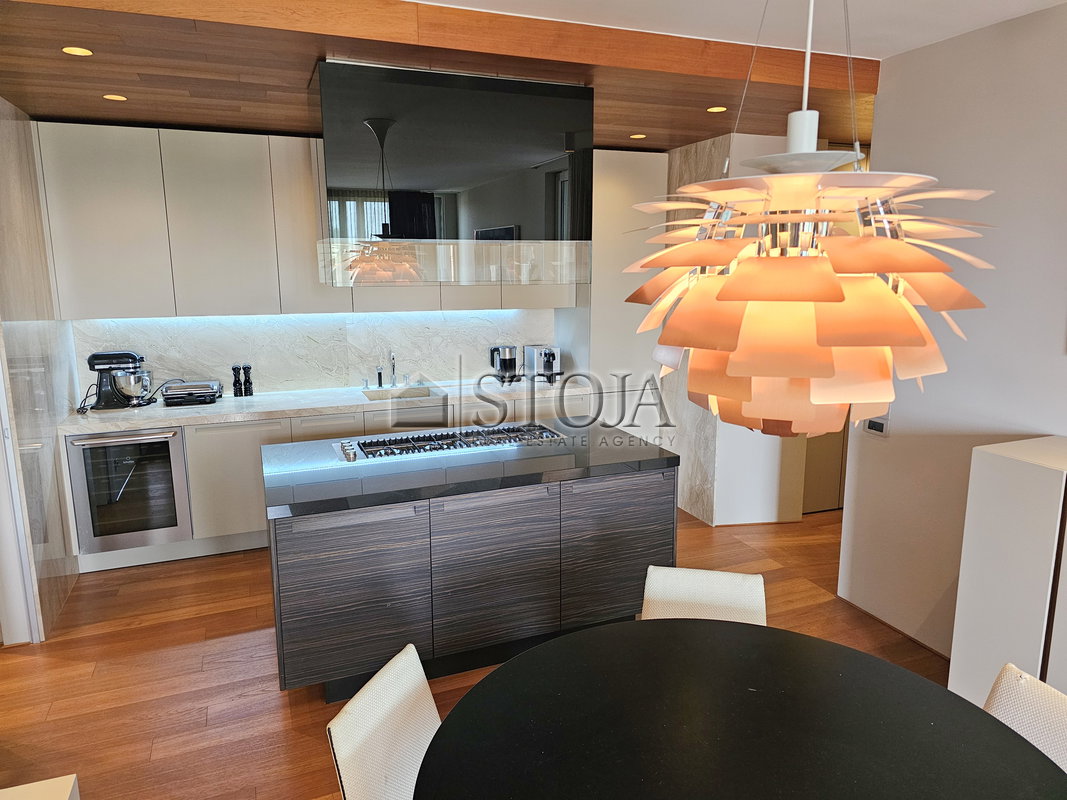 Lokacija: Ljubljana mesto, Bežigrad, Bežigrad