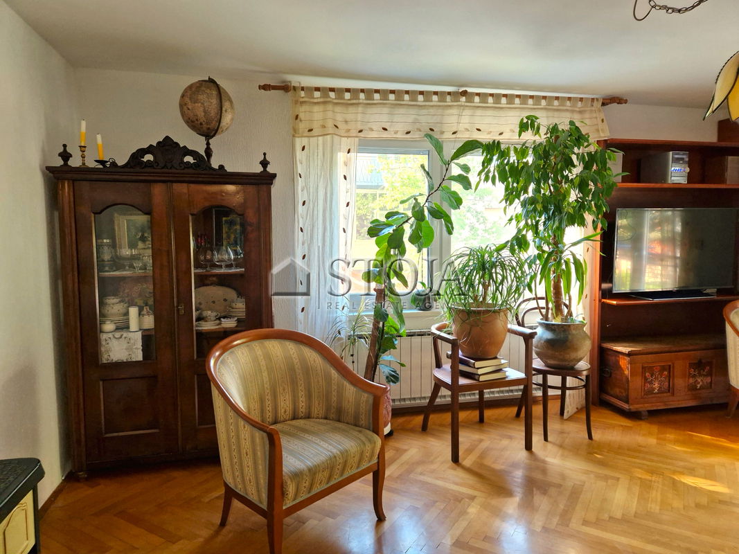Lokacija: Notranjsko - kraška, Postojna