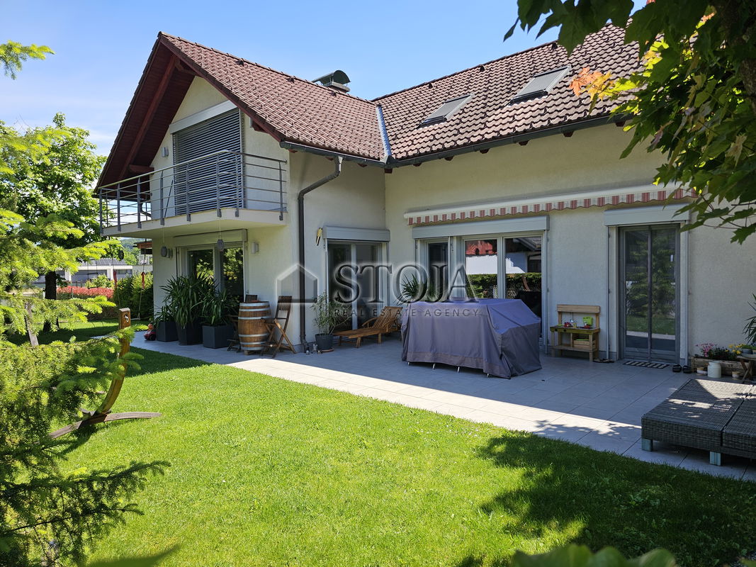 Location: Ljubljana City, Šiška, Tacen