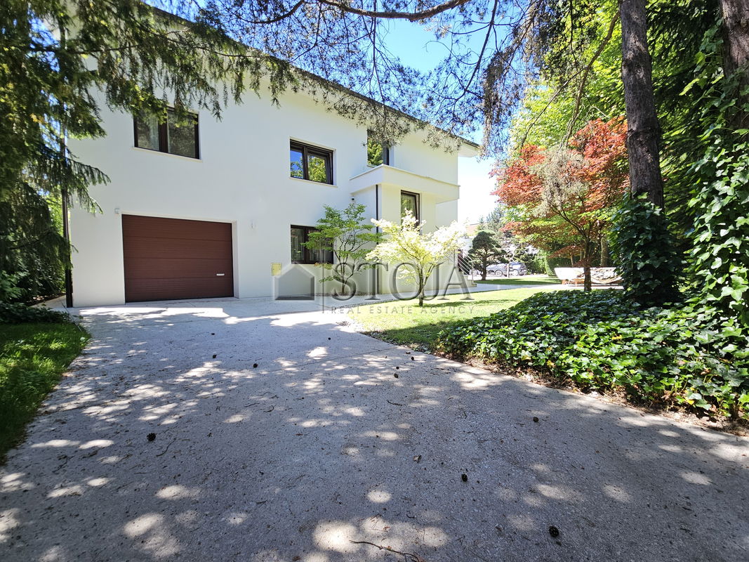 Lokacija: Ljubljana mesto, Vič-Rudnik, Vič