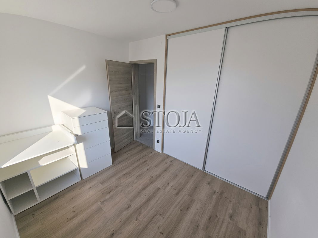 Lokacija: Ljubljana okolica, Grosuplje, Grosuplje