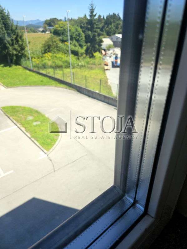 Lokacija: Ljubljana okolica, Komenda, Komenda