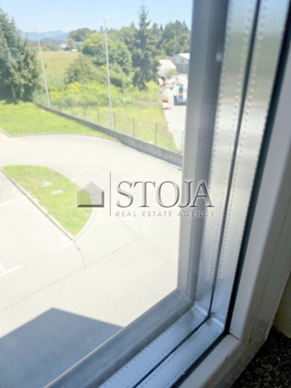 Lokacija: Ljubljana okolica, Komenda, Komenda