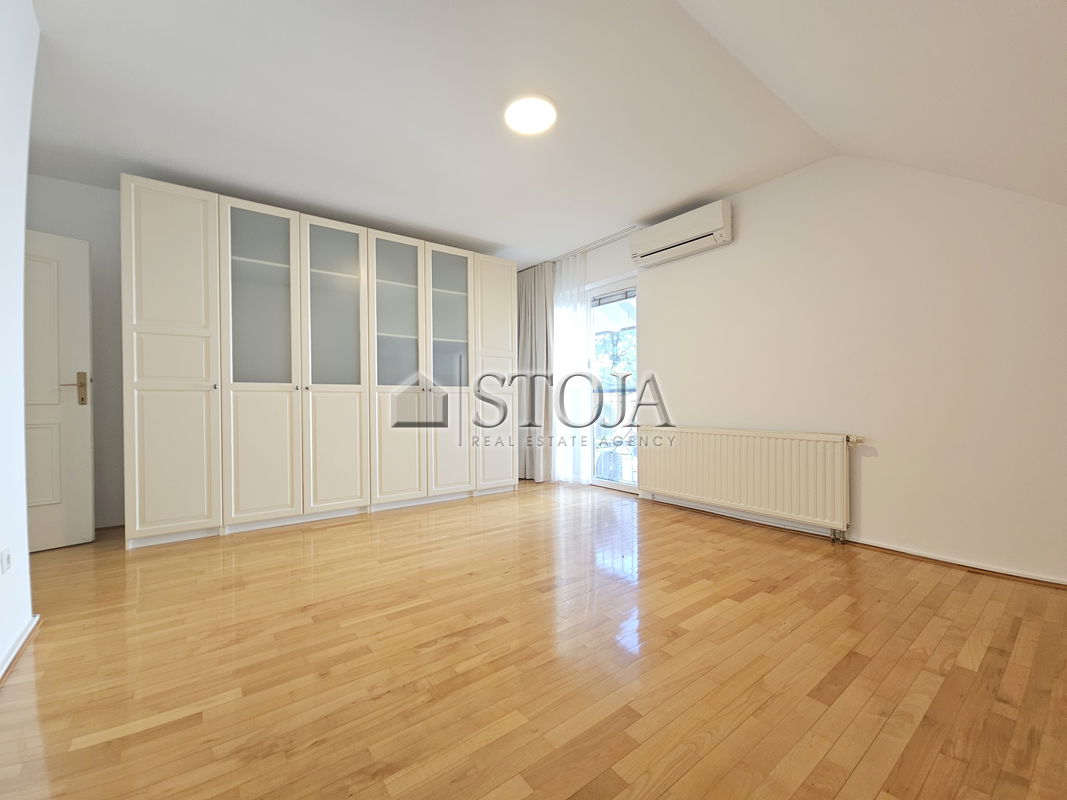 Location: Ljubljana City, Šiška, Brod