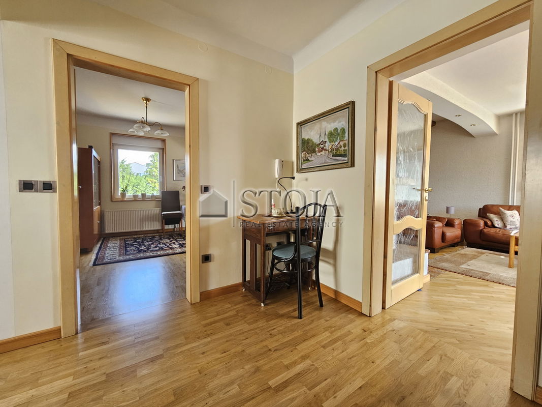 Location: Ljubljana City, Vič-Rudnik, Rožna dolina