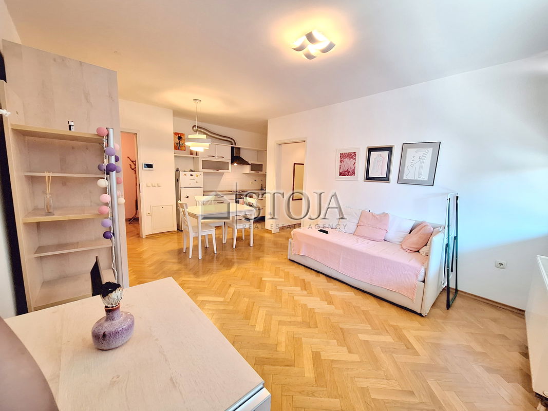 Location: Ljubljana City, Bežigrad, Bežigrad