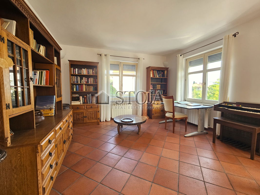 Lokacija: Obalno - kraška, Izola, Center
