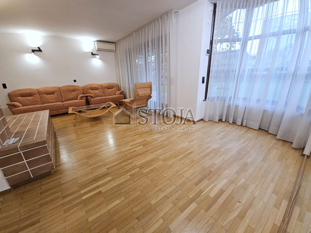 Lokacija: Ljubljana mesto, Vič-Rudnik, Vič