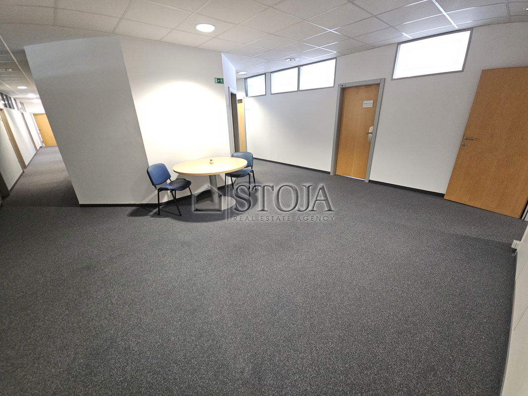 Lokacija: Ljubljana mesto, Moste-Polje, BTC