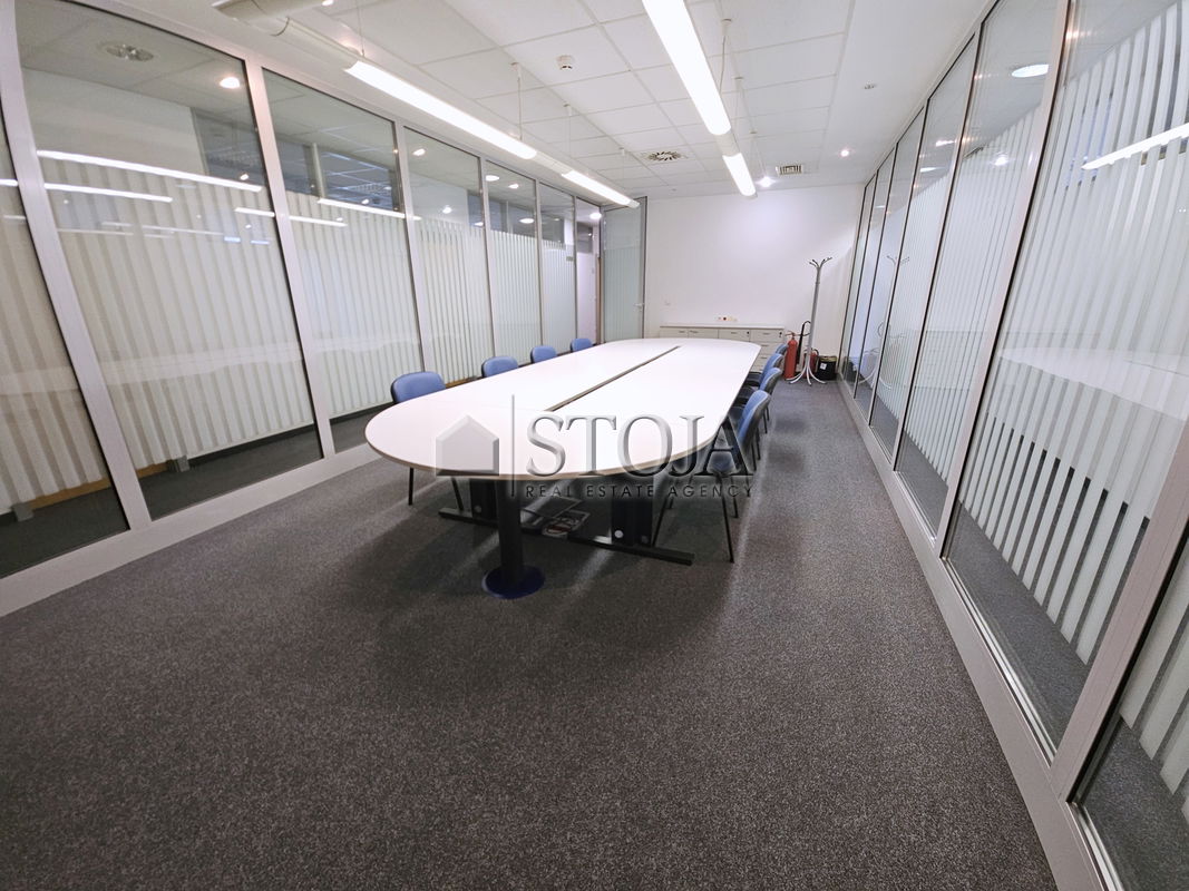 Lokacija: Ljubljana mesto, Moste-Polje, BTC