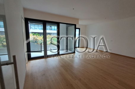 Lokacija: Ljubljana mesto, Center, Center