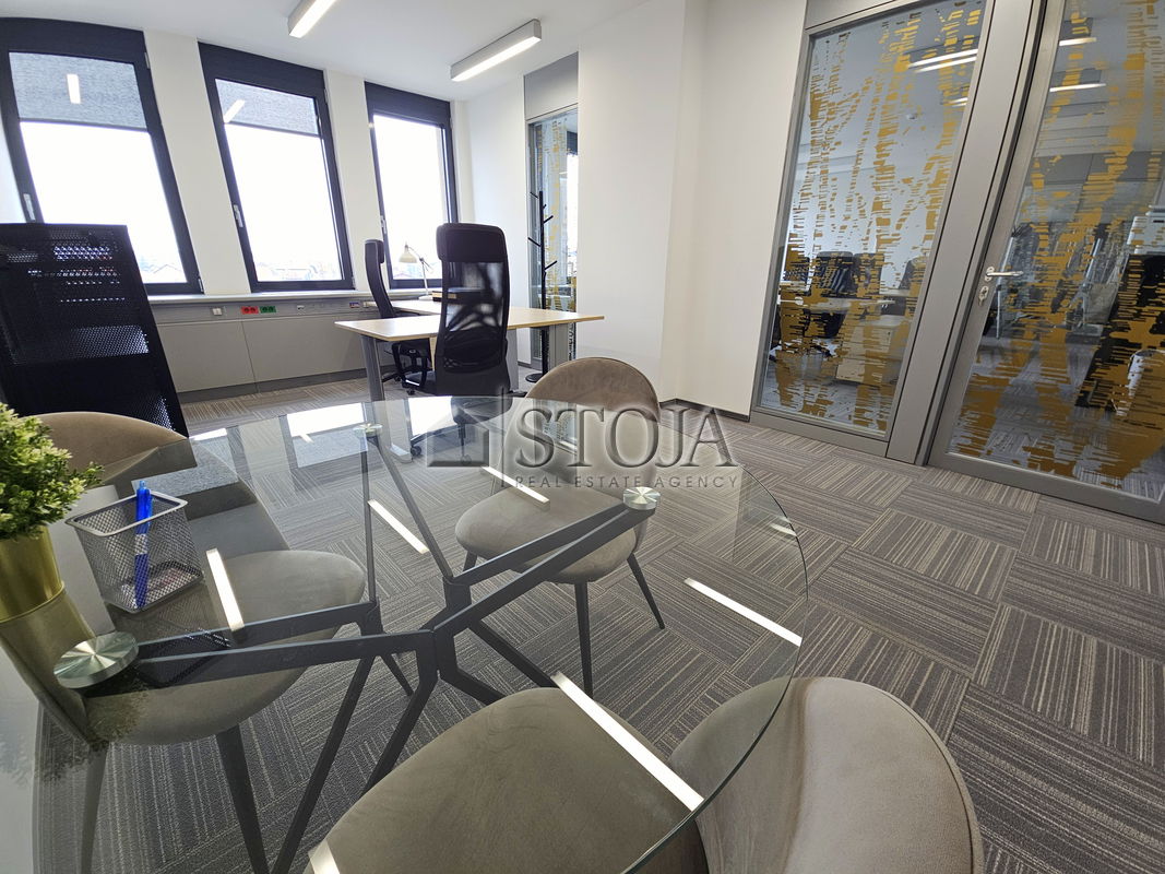 Location: Ljubljana City, Bežigrad, Bežigrad