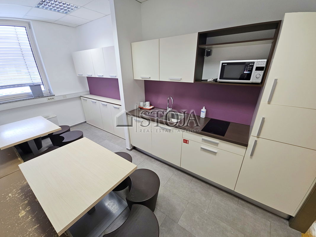 Location: Ljubljana City, Šiška, Šiška