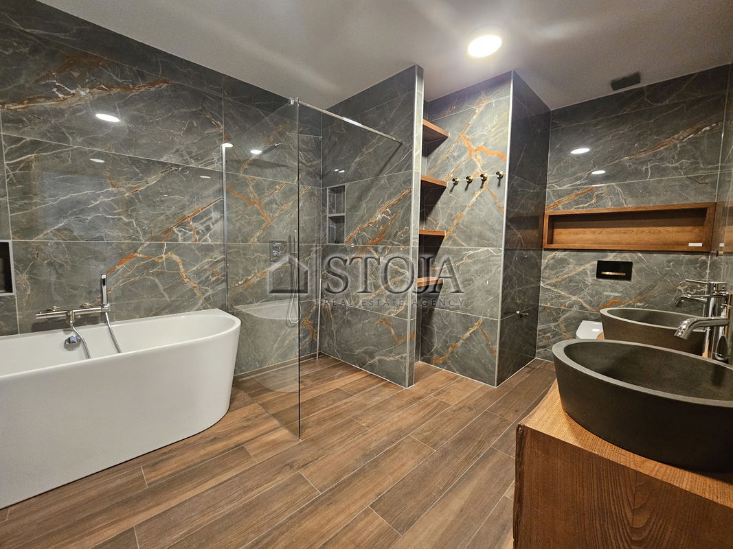 Location: Ljubljana City, Vič-Rudnik, Vič