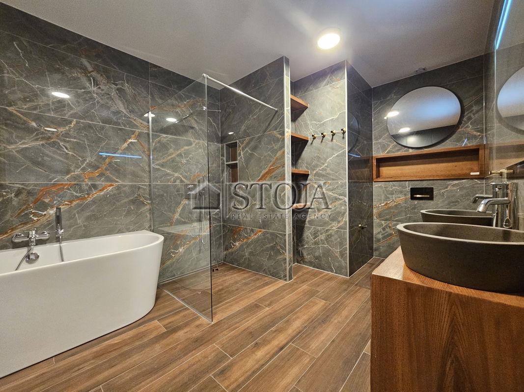 Location: Ljubljana City, Vič-Rudnik, Vič