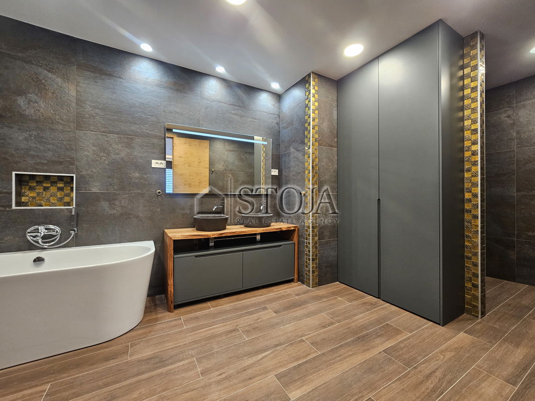 Location: Ljubljana City, Vič-Rudnik, Vič