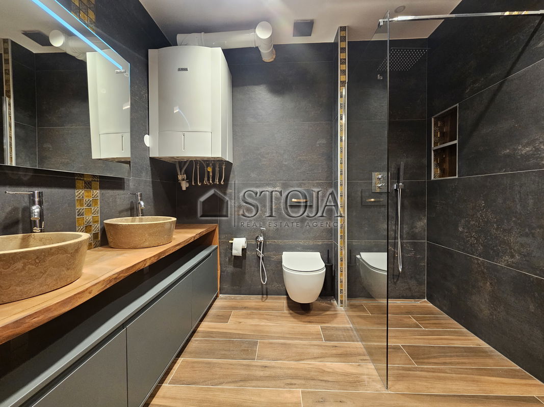 Location: Ljubljana City, Vič-Rudnik, Vič