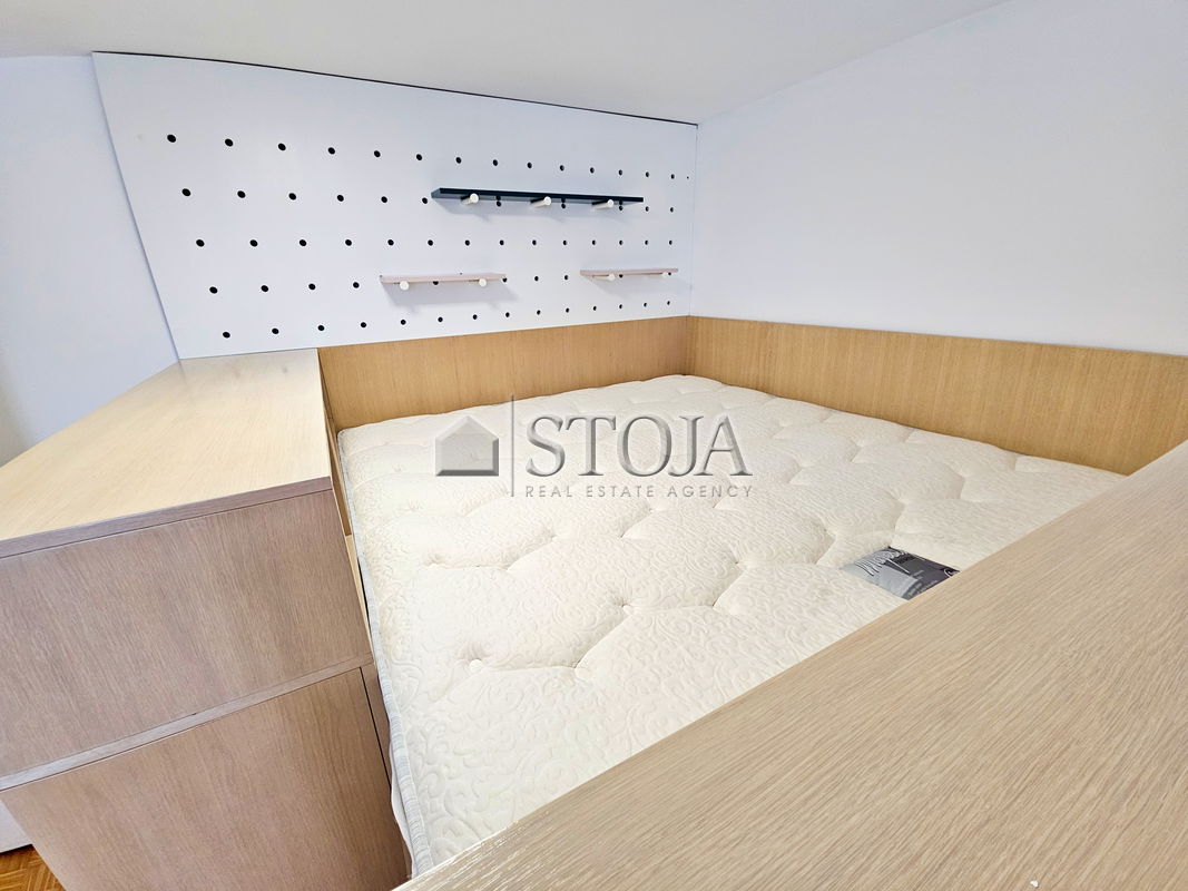 Location: Ljubljana City, Vič-Rudnik, Trnovo