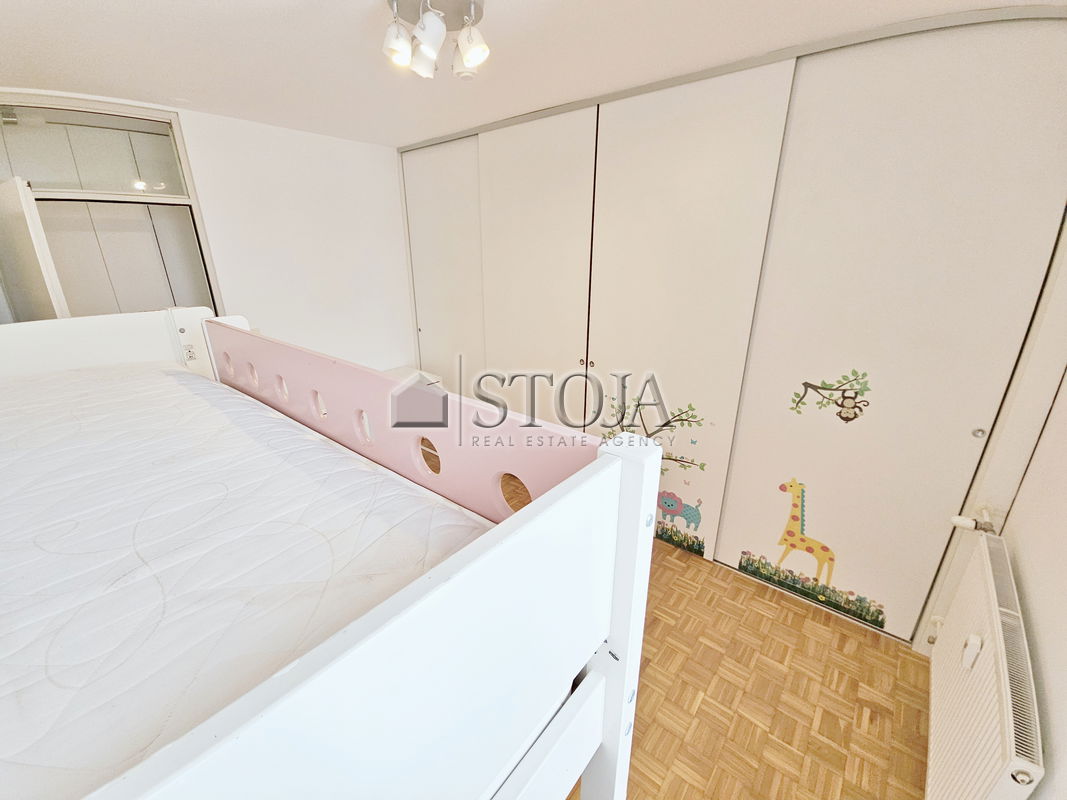 Location: Ljubljana City, Vič-Rudnik, Trnovo