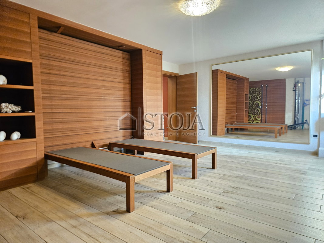 Lokacija: Obalno - kraška, Izola, Malija