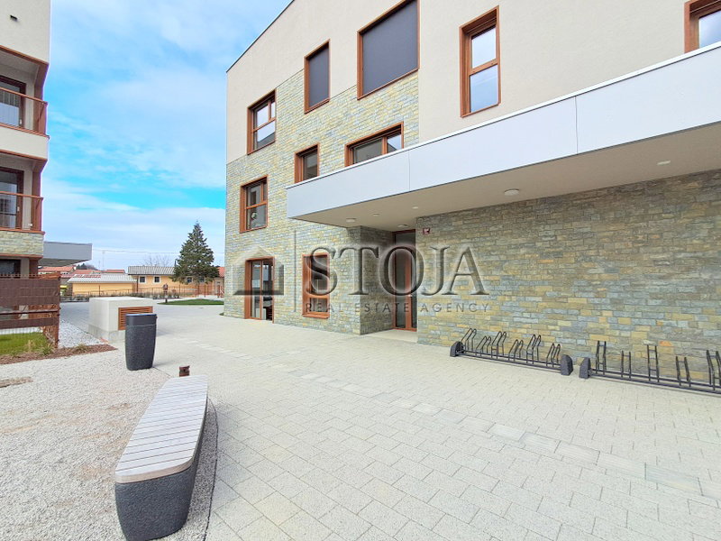 Location: Obalno - kraška, Koper, Šmarje