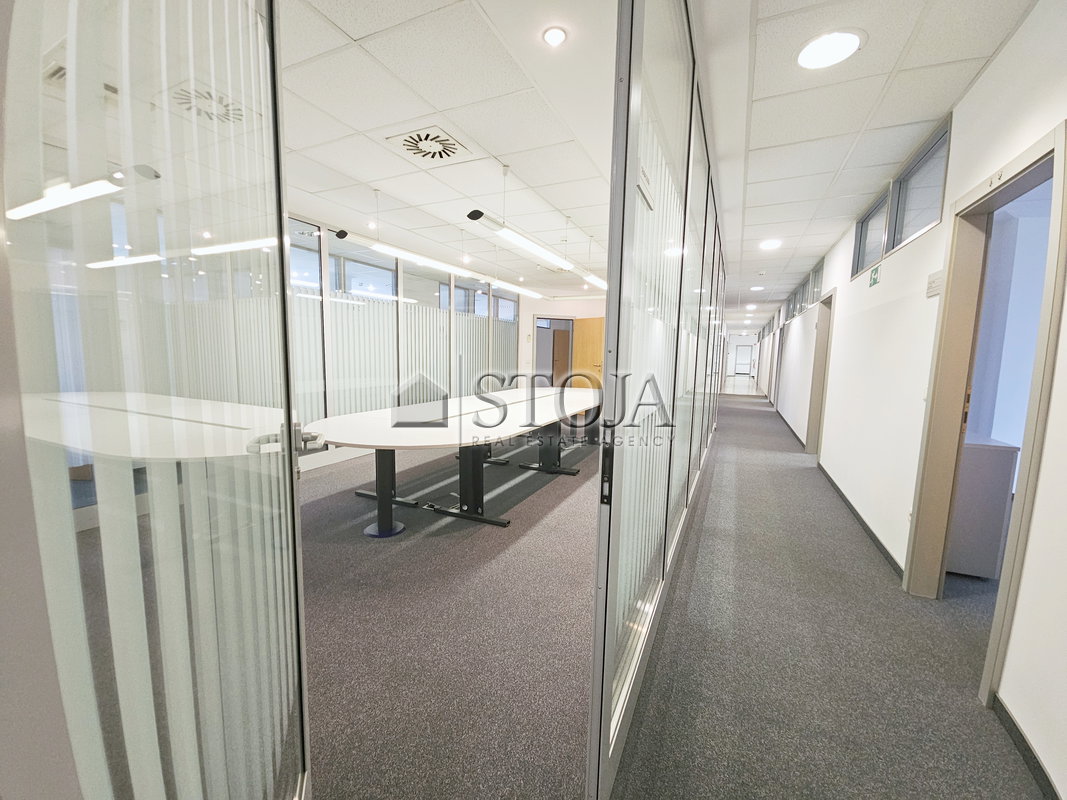 Location: Ljubljana mesto, Moste-Polje, BTC