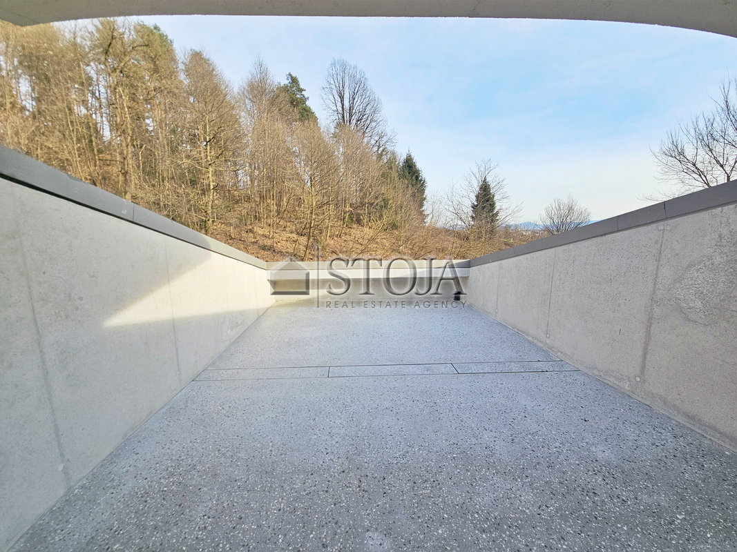 Location: Ljubljana mesto, Vič-Rudnik, Rožna dolina