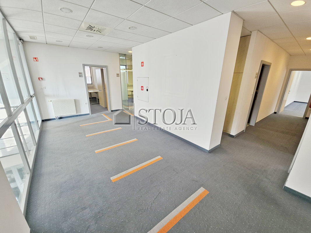 Lokacija: Ljubljana mesto, Moste-Polje, Moste