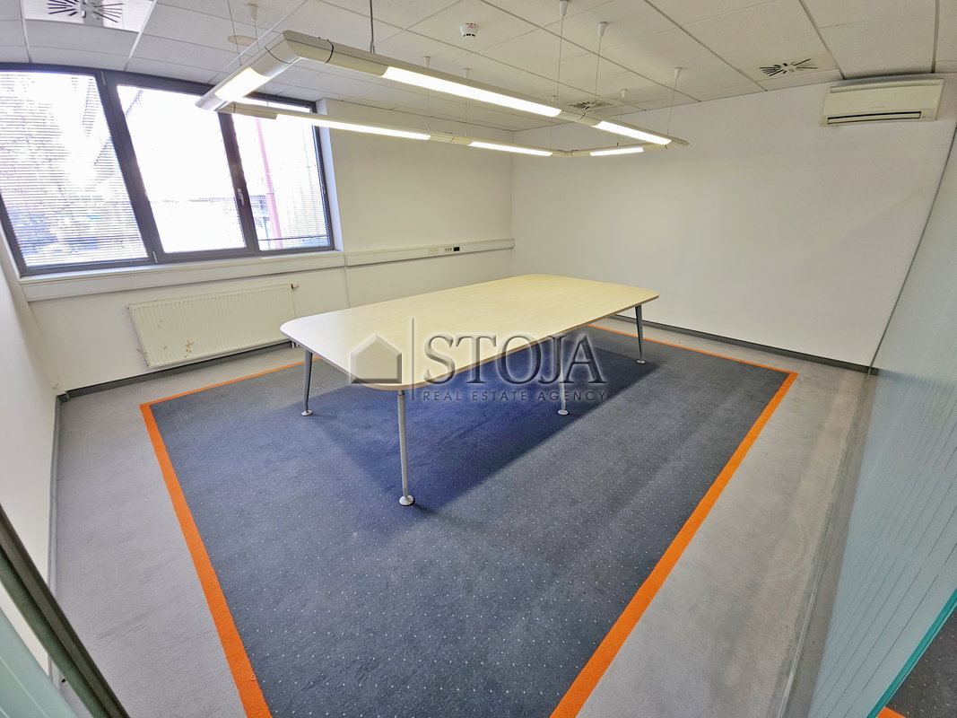 Lokacija: Ljubljana mesto, Moste-Polje, Moste