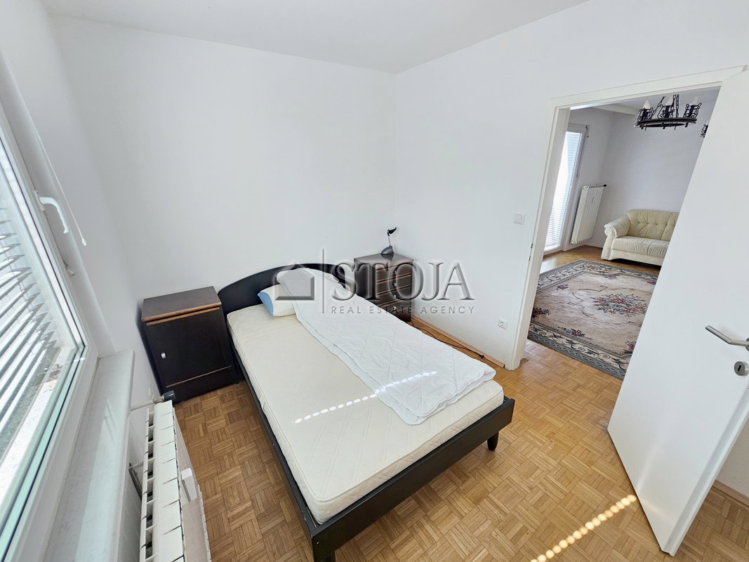 Location: Ljubljana mesto, Bežigrad, Bežigrad