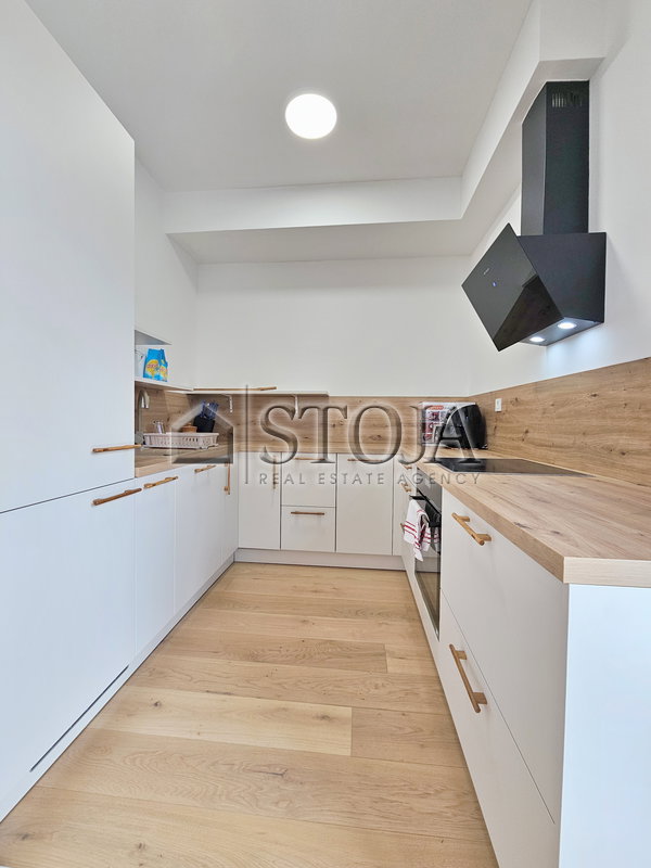 Location: Ljubljana mesto, Šiška