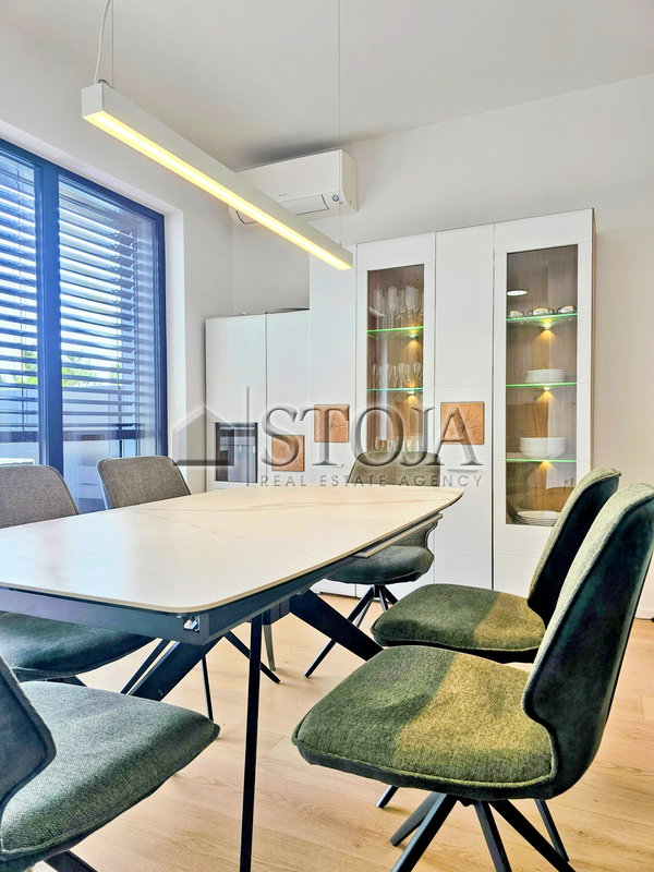 Location: Ljubljana mesto, Šiška