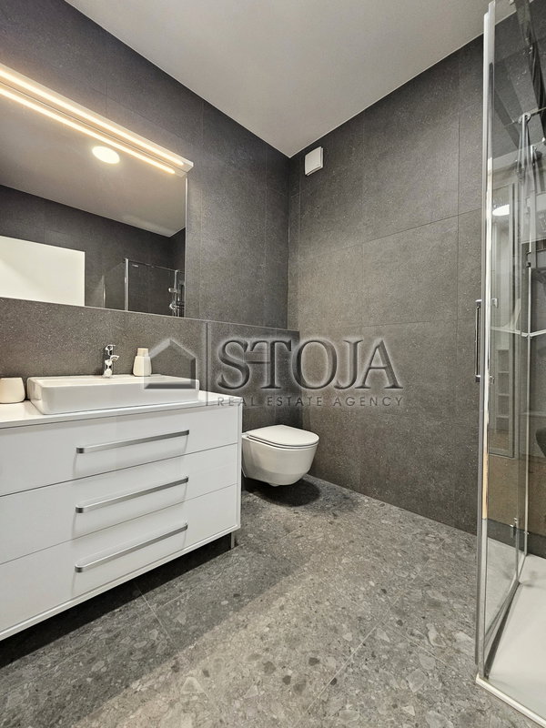 Location: Ljubljana mesto, Šiška