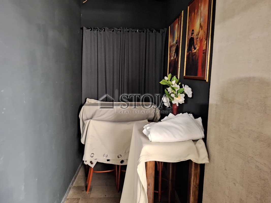 Lokacija: Ljubljana mesto, Šiška, Dravlje