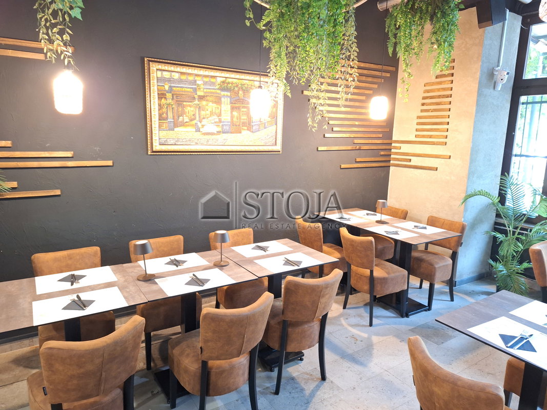 Lokacija: Ljubljana mesto, Šiška, Dravlje