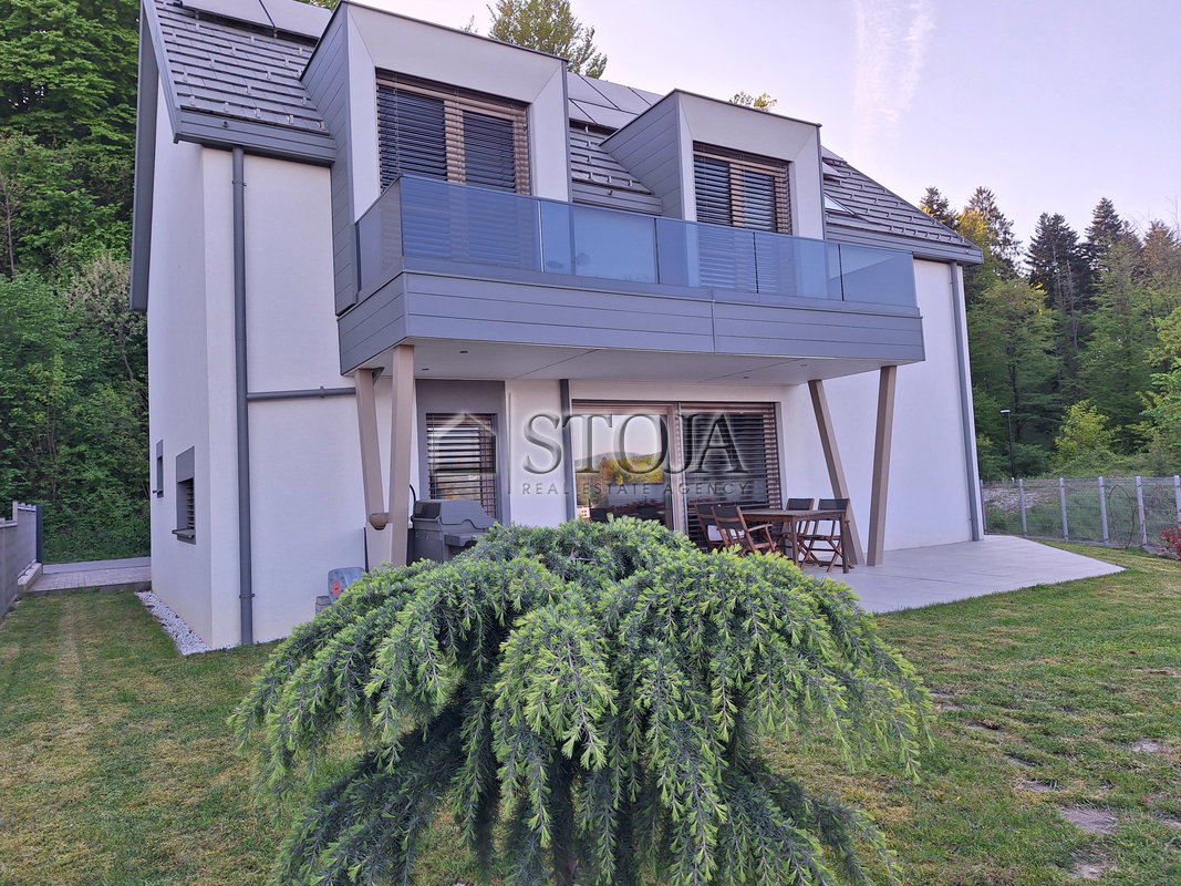 Location: Ljubljana okolica, Grosuplje