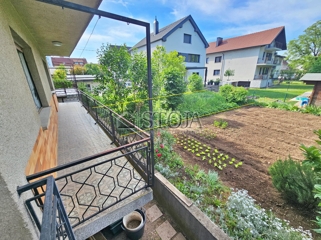 Lokacija: Ljubljana mesto, Moste-Polje, Nove Jarše