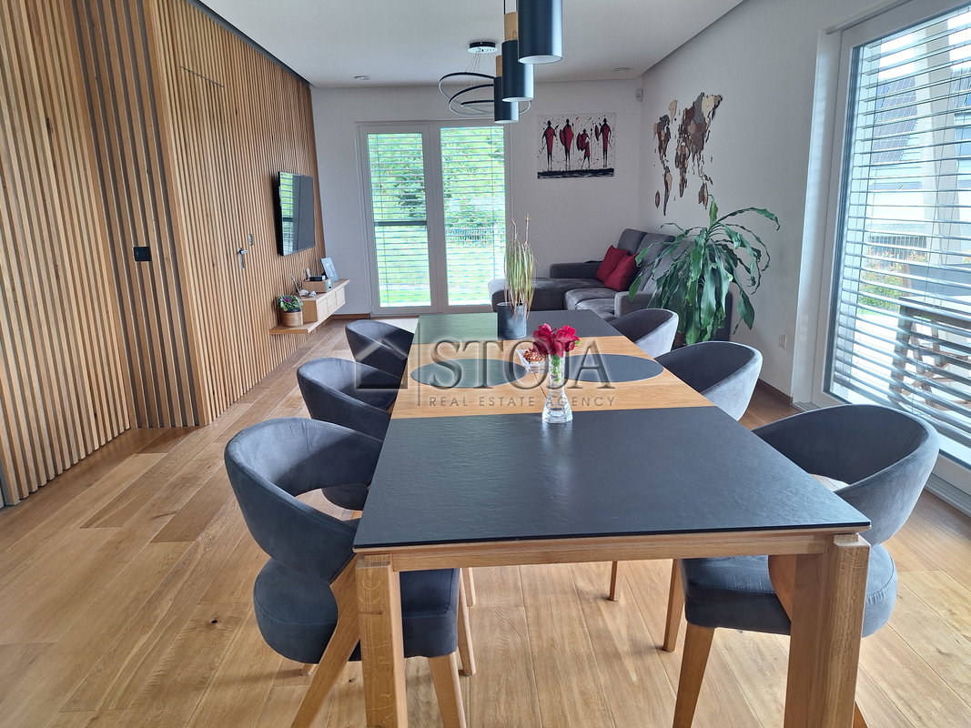 Location: Ljubljana okolica, Grosuplje