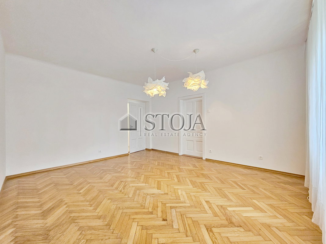 Lokacija: Ljubljana mesto, Šiška, Tacen