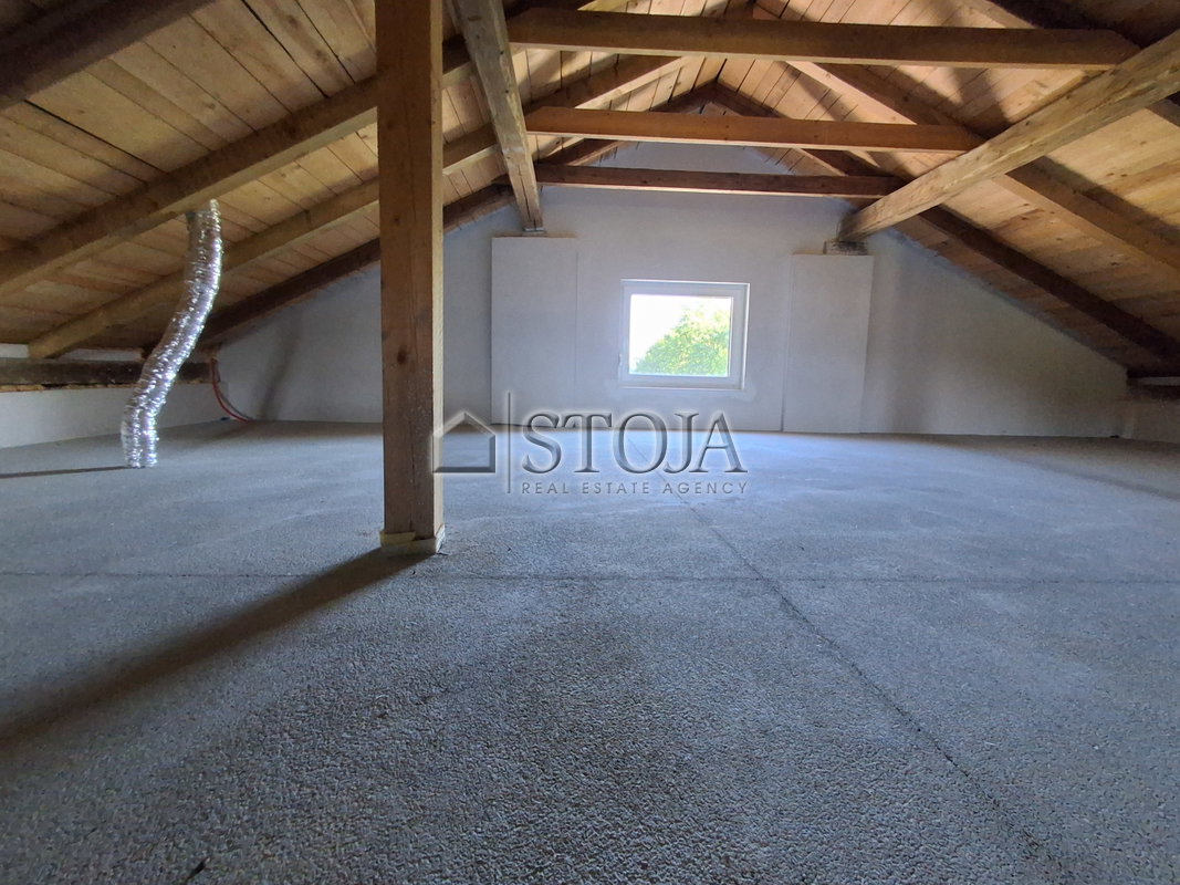 Location: Ljubljana okolica, Ivančna Gorica, Ivančna Gorica
