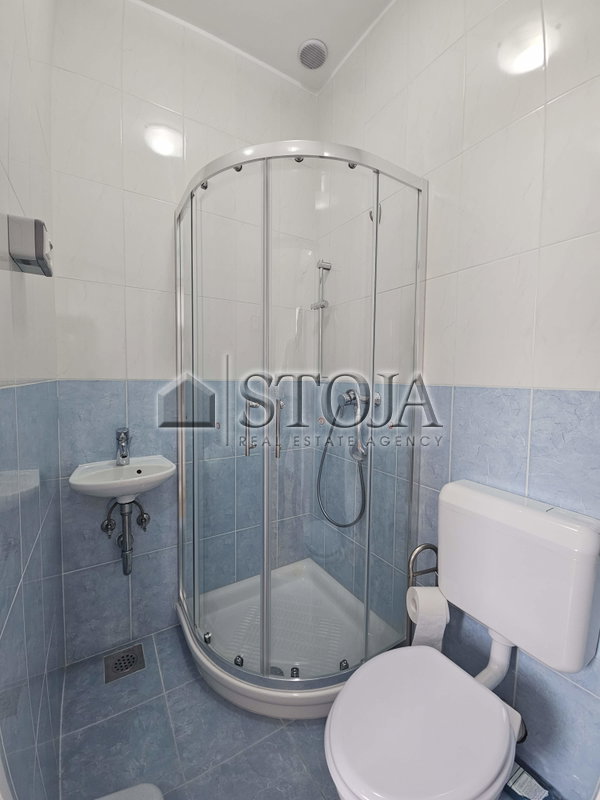 Lokacija: Ljubljana mesto, Šiška, Sp. Šiška
